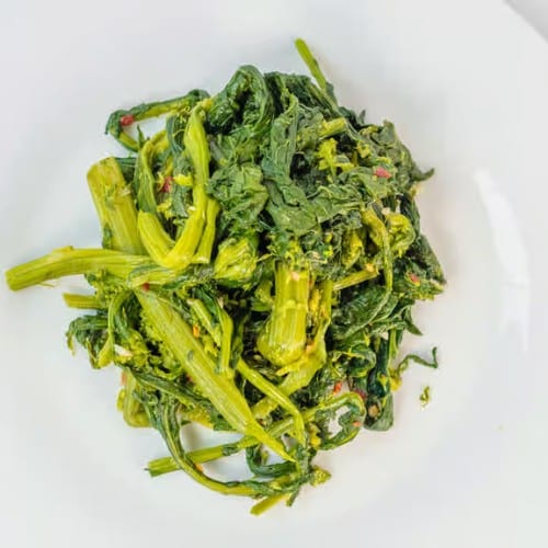 Broccoli Rabe 1/2 Tray.